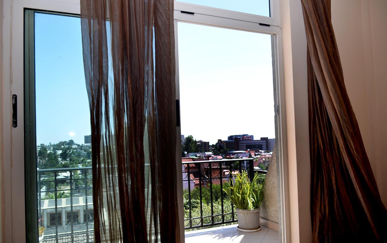 Melodie Hotel Addis Ababa Exteriör bild