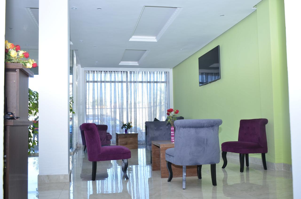 Melodie Hotel Addis Ababa Exteriör bild