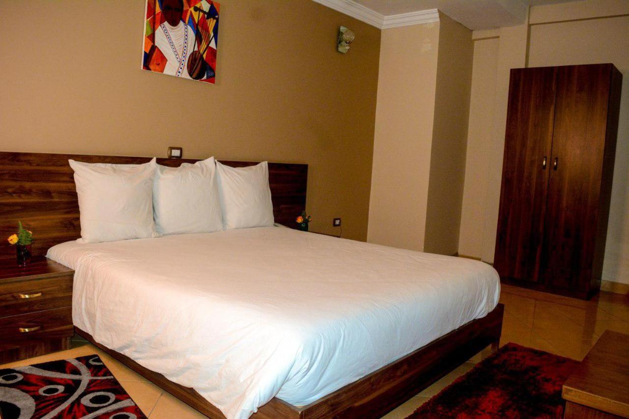Melodie Hotel Addis Ababa Exteriör bild